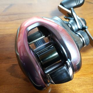 シマノ(SHIMANO)の最終早い者勝ち価格 シマノ 15 メタニウム DC リペ ノーマルギヤ 右ハン (リール)