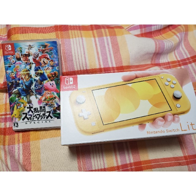 Nintendo Switch Lite イエロー&大乱闘スマッシュブラザーズ - www ...