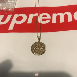 シュプリーム(Supreme)のSUPREME 18SS Justice Gold Pendant (ネックレス)