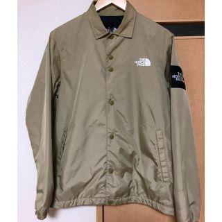 ザノースフェイス(THE NORTH FACE)のノースフェイス コーチジャケット ツイルベージュ Mサイズ(ナイロンジャケット)