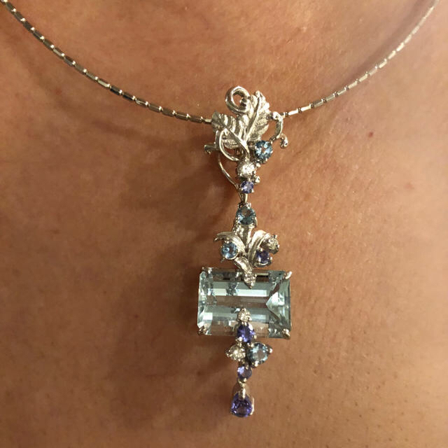 18K WG アクアマリン ネックレス-