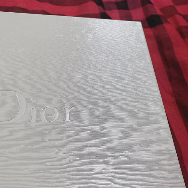 Dior(ディオール)のディオール プレステージ　コフレ　ボックスのみ インテリア/住まい/日用品のインテリア小物(小物入れ)の商品写真