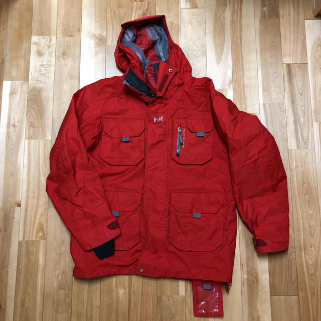 HELLY HANSEN(ヘリーハンセン)の☆☆☆noel様専用☆☆☆スノーボード ウェア　ヘリーハンセン　レディース  スポーツ/アウトドアのスノーボード(ウエア/装備)の商品写真