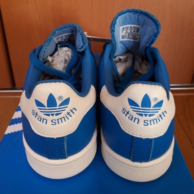 adidas(アディダス)の【新品・タグ付き】STAN SMITH 22cm レディースの靴/シューズ(スニーカー)の商品写真