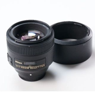 ニコン(Nikon)のAF-S NIKKOR 85mm f/1.8G 中古実用品(レンズ(単焦点))