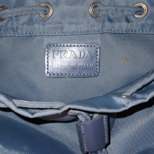 PRADA(プラダ)のPRADAポーチ レディースのファッション小物(ポーチ)の商品写真