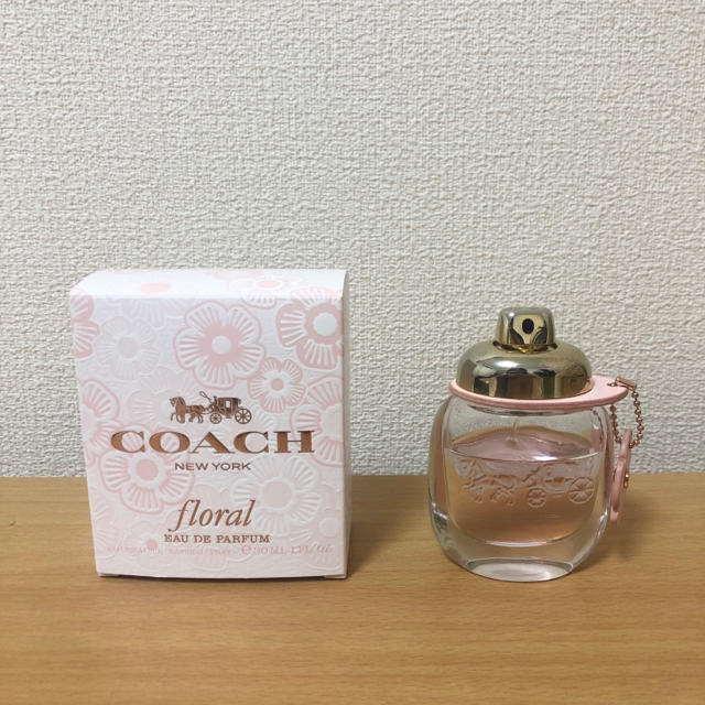 COACH(コーチ)のCOACH フローラルオードパルファム 30ml コスメ/美容の香水(香水(女性用))の商品写真