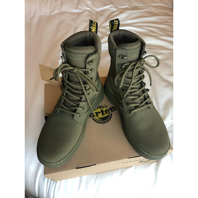 Dr.Martens(ドクターマーチン)の【日本未発売】Dr. Martens IOWA OLIVE メンズの靴/シューズ(ブーツ)の商品写真