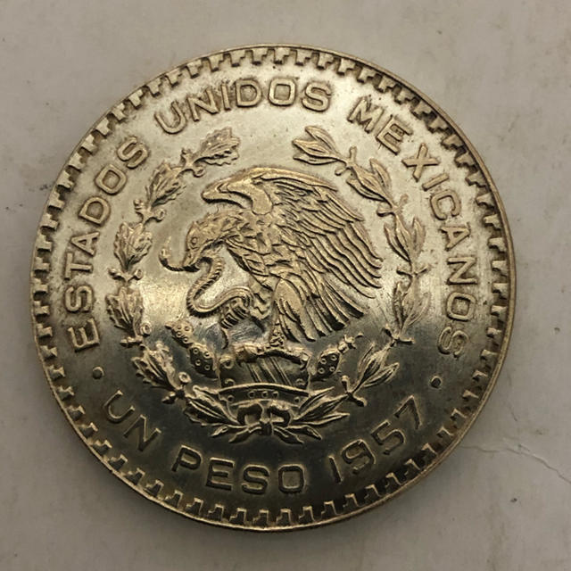 メキシコ 1ペソ 銀貨 1957年の通販 by 貴重な時間をありがとうございます。m(_ _)mゆっくり見て行って下さい｜ラクマ