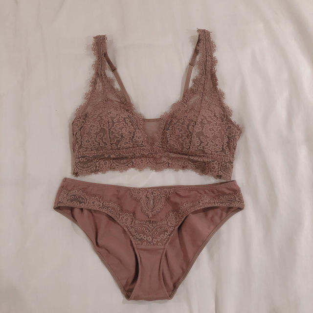 Lochie(ロキエ)のBelle 17kg ＊flower cotton bra＊ レディースの下着/アンダーウェア(ブラ&ショーツセット)の商品写真