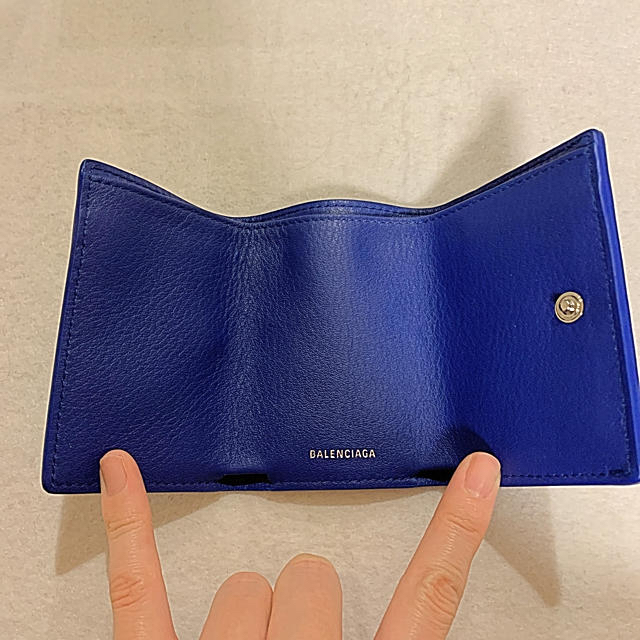 Balenciaga(バレンシアガ)の【新品】バレンシアガ ペーパーミニウォレット ブルー レディースのファッション小物(財布)の商品写真