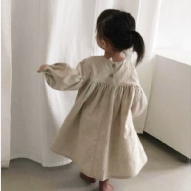 袖ぽわんリネンワンピース　かんこくこどもふく キッズ/ベビー/マタニティのキッズ服女の子用(90cm~)(ワンピース)の商品写真