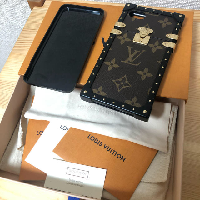 LOUIS VUITTON - LOUIS VUITTON iPhoneケースの通販