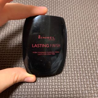 リンメル(RIMMEL)のリンメル ラスティングフィニッシュ プレストパウダー (フェイスパウダー)