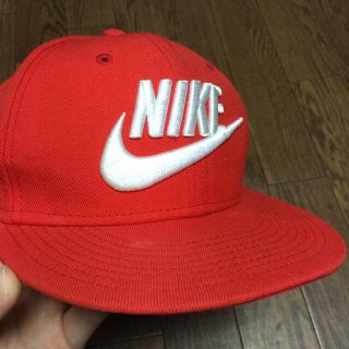 ナイキ(NIKE)のNIKE キャップ スナップバック 赤(キャップ)