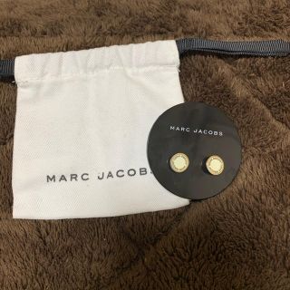 マークジェイコブス(MARC JACOBS)のマークジェイコブス　両耳ピアス(ピアス)