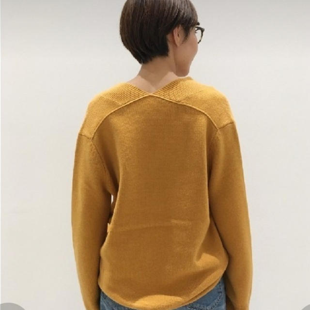 L'Appartement DEUXIEME CLASSE(アパルトモンドゥーズィエムクラス)のWOOL Cashmere V/N Knit レディースのトップス(ニット/セーター)の商品写真