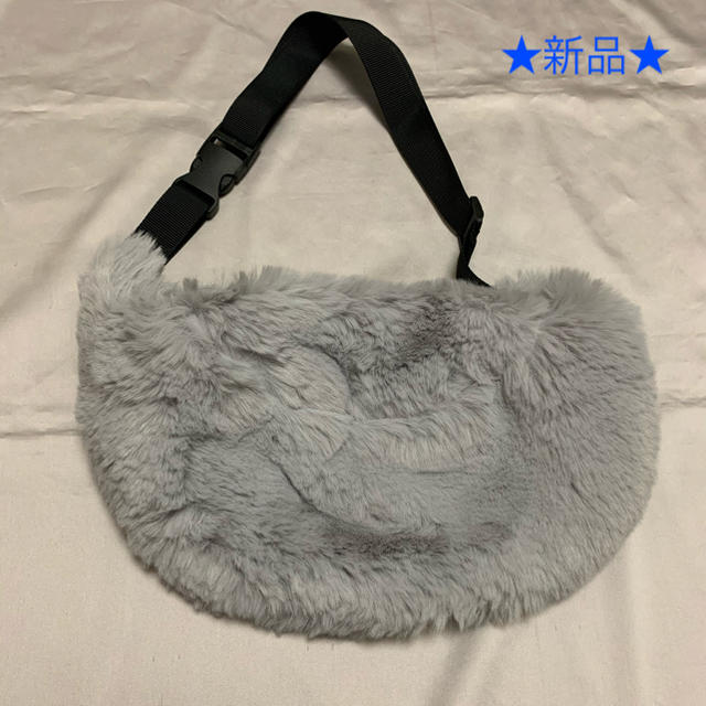 ☆新品☆ ファー ウエストバッグ ウエストポーチ