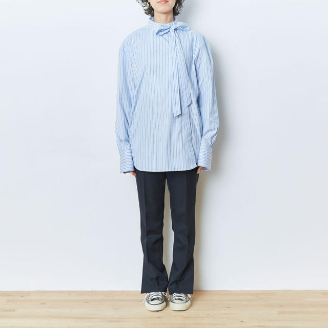 Shinzone(シンゾーン)のTHE SHINZONE / SIDE TIE BLOUSE レディースのトップス(シャツ/ブラウス(長袖/七分))の商品写真