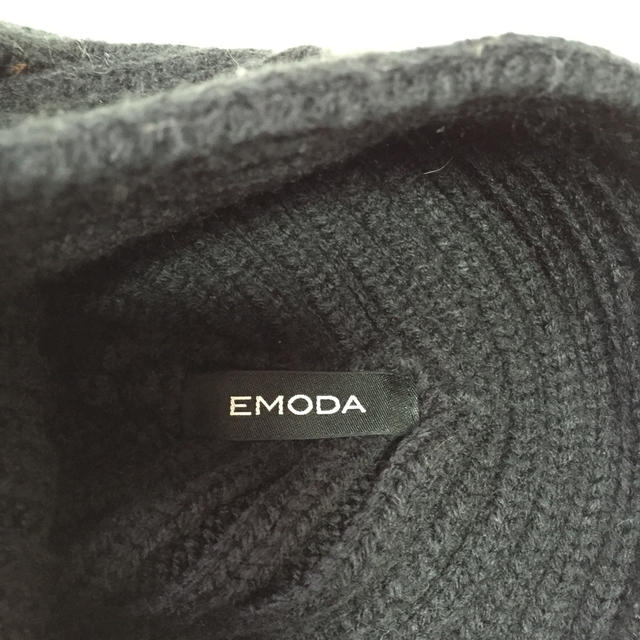 EMODA(エモダ)のEMODAモヘアマロンキャップ♡ニット帽 レディースの帽子(ニット帽/ビーニー)の商品写真