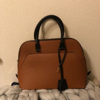 ザラ(ZARA)の□ZARA□ ハンドバッグ(ハンドバッグ)