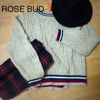 ローズバッド(ROSE BUD)のローズバッド☆ケーブルニット ベージュ(ニット/セーター)