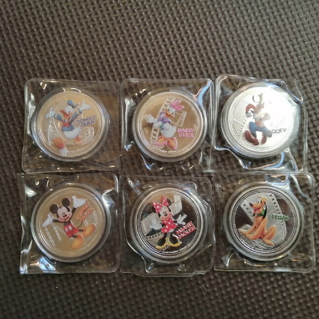 Disney - 新品ニュージーランド記念カラーコイン.メダル6枚セットミッキーマウス他の通販 by noby's shop｜ディズニーならラクマ