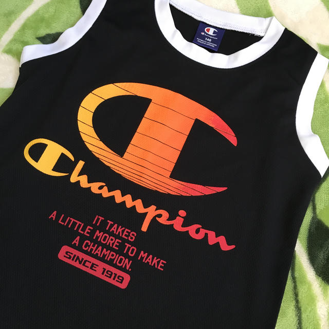 Champion(チャンピオン)の⭐️140cm  チャンピオン  タンクトップ キッズ/ベビー/マタニティのキッズ服男の子用(90cm~)(Tシャツ/カットソー)の商品写真