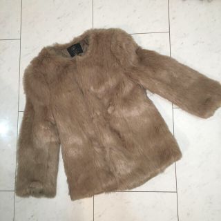 ザラ(ZARA)のフェイクファー ジャケット(毛皮/ファーコート)