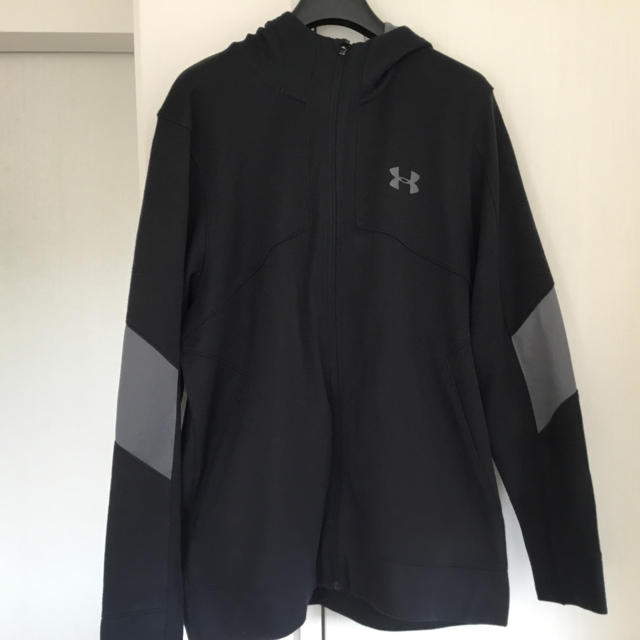 UNDER ARMOUR(アンダーアーマー)のアンダーアーマーのパーカー メンズのトップス(パーカー)の商品写真