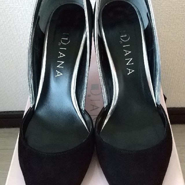 DIANA(ダイアナ)の値下げ‼️DIANAパンプススエード👠 レディースの靴/シューズ(ハイヒール/パンプス)の商品写真