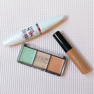 メイベリン(MAYBELLINE)のコスメ　3点セット(コフレ/メイクアップセット)