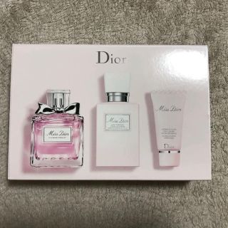 クリスチャンディオール(Christian Dior)のDior ボディーミルクとハンドクリーム　セット(ボディローション/ミルク)