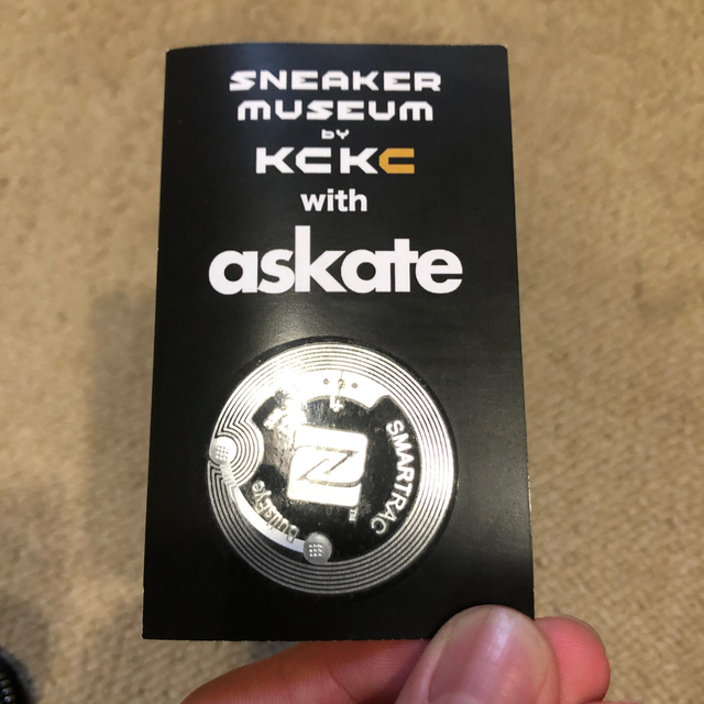 askate 黒　フーディー メンズのトップス(パーカー)の商品写真