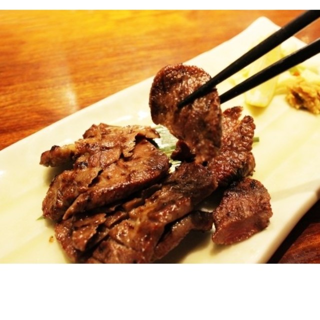 牛タン塊！！800ｇ～900ｇ（整形後） 食品/飲料/酒の食品(肉)の商品写真