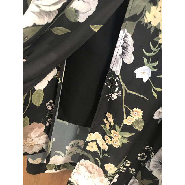 Ameri VINTAGE(アメリヴィンテージ)のAMERI 花柄スカート レディースのスカート(ロングスカート)の商品写真