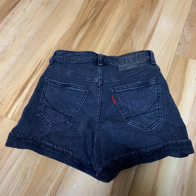 SOMETHING(サムシング)のjuemi  something denim shorts  レディースのパンツ(ショートパンツ)の商品写真