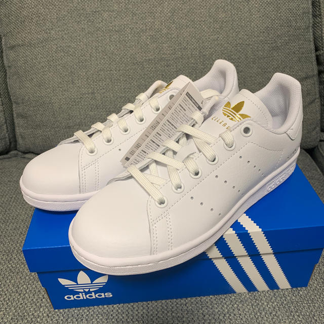 adidas(アディダス)のadidas Originals / STAN SMITH 22.5 レディースの靴/シューズ(スニーカー)の商品写真