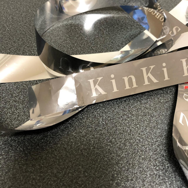 KinKi Kids(キンキキッズ)のKinKi Kids 銀テープ　元旦コン エンタメ/ホビーのタレントグッズ(アイドルグッズ)の商品写真