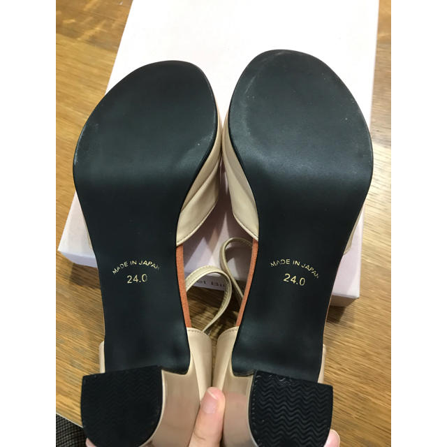 新品 リボン パンプス レディースの靴/シューズ(ハイヒール/パンプス)の商品写真