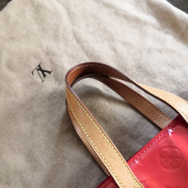 ルイヴィトン LOUIS VUITTON
ヴェルニ トート　レッド 3