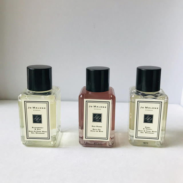 Jo Malone(ジョーマローン)のバスオイル&ボディハンドウォッシュ ★ミニチュアボトルセット コスメ/美容のボディケア(ボディソープ/石鹸)の商品写真