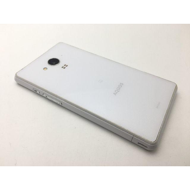 SHARP(シャープ)のSIMフリー docomo AQUOS EVER SH-04G ホワイト◆中古◆ スマホ/家電/カメラのスマートフォン/携帯電話(スマートフォン本体)の商品写真