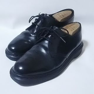 ドクターマーチン(Dr.Martens)の
限定希少オールブラック!ドクターマーチン高級レザー3ホールローファー


(スニーカー)