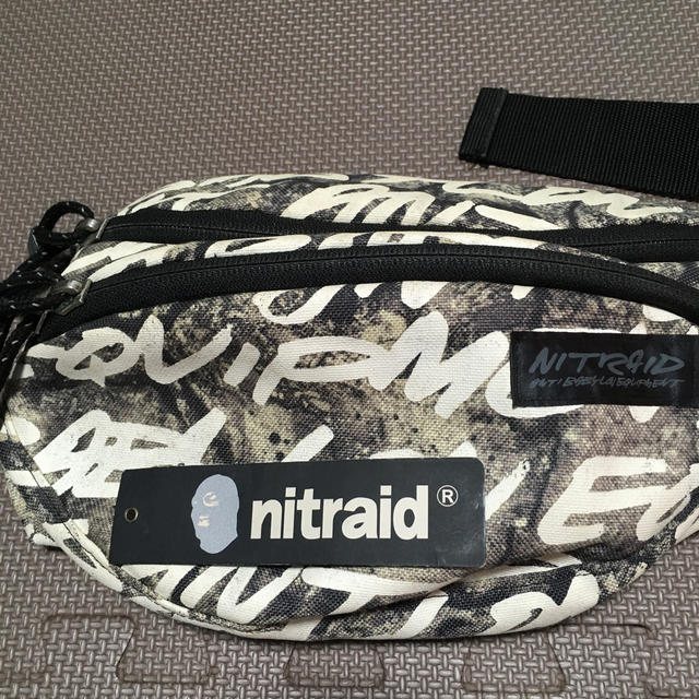 nitraid(ナイトレイド)のnitraid ウェストポーチ メンズのバッグ(ウエストポーチ)の商品写真