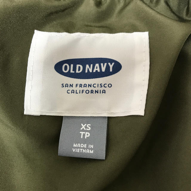 Old Navy(オールドネイビー)のOLDNAVY・オリーブカーキのキルティングジャケット レディースのジャケット/アウター(ダウンジャケット)の商品写真