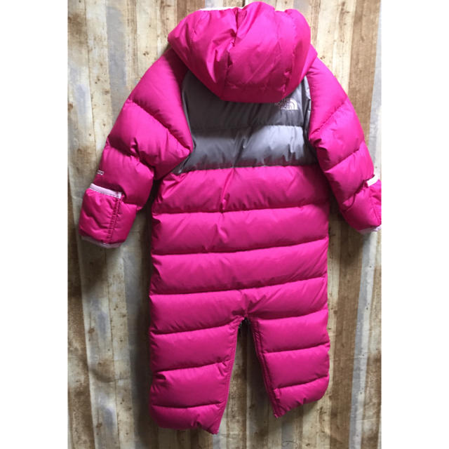 THE NORTH FACE(ザノースフェイス)の専用になります。ザノースフェイス   子供 雪遊び ジャンプスーツ75- キッズ/ベビー/マタニティのベビー服(~85cm)(カバーオール)の商品写真