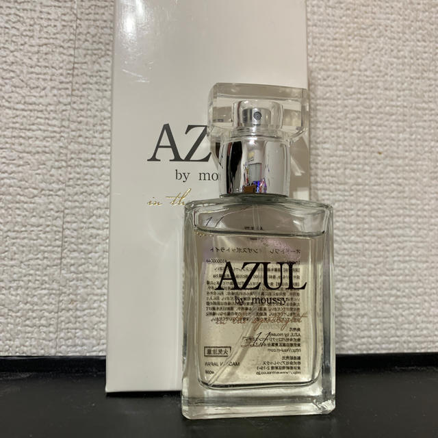 AZUL by moussy(アズールバイマウジー)のアズール　オードトワレ　インザスポットライト　30ml コスメ/美容の香水(香水(女性用))の商品写真