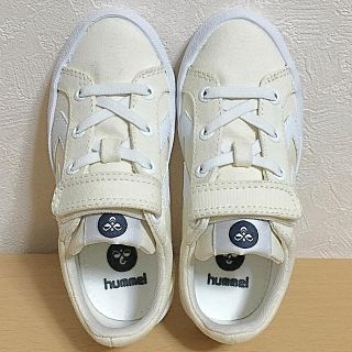 ヒュンメル(hummel)の【16cm】hummel    キッズ　スニーカー(スニーカー)