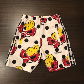 ヒステリックミニ(HYSTERIC MINI)の☆ゆみ様専用☆ ヒステリックミニ  総柄 ひざ上丈 ショート パンツ 90(パンツ/スパッツ)